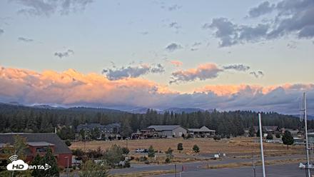 Truckee Tahoe Airport Live Webcam - Sep 5, 2026, 6:42am PDT