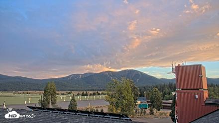 Truckee Tahoe Airport Live Webcam - Aug 21, 2026, 7:47pm PDT