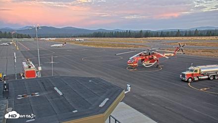 Truckee Tahoe Airport Live Webcam - Sep 21, 2026, 6:51am PDT
