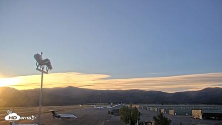 Truckee Tahoe Airport Live Webcam - Sep 13, 2026, 7:05am PDT
