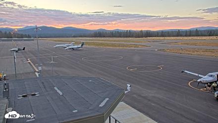 Truckee Tahoe Airport Live Webcam - Aug 28, 2026, 7:34pm PDT