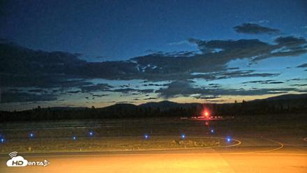 Truckee Tahoe Airport Live Webcam - Aug 11, 2026, 5:17am PDT