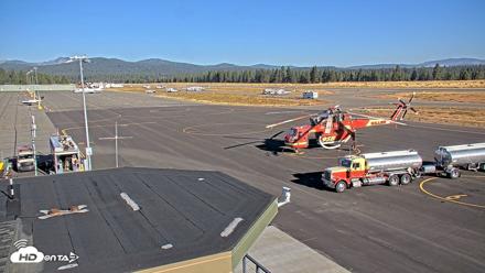 Truckee Tahoe Airport Live Webcam - Sep 18, 2026, 8:49am PDT