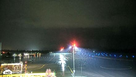 Truckee Tahoe Airport Live Webcam - Oct 21, 2026, 7:45pm PDT