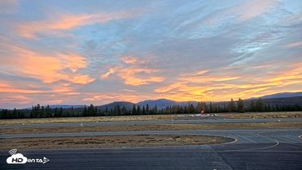 Truckee Tahoe Airport Live Webcam - Sep 27, 2026, 6:50am PDT