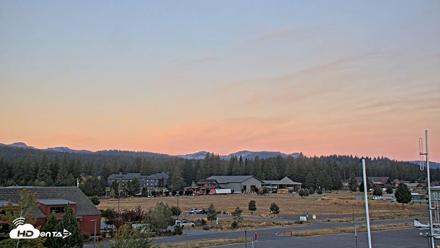 Truckee Tahoe Airport Live Webcam - Sep 9, 2026, 6:37am PDT