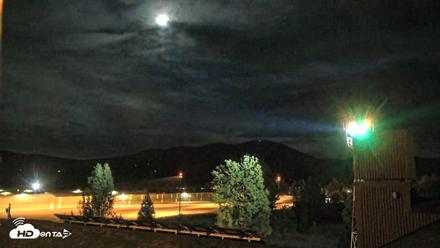 Truckee Tahoe Airport Live Webcam - Aug 23, 2026, 9:07pm PDT