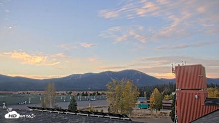 Truckee Tahoe Airport Live Webcam - Oct 3, 2026, 7:09am PDT