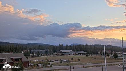 Truckee Tahoe Airport Live Webcam - Apr 24, 2026, 7:40pm PDT