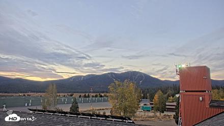 Truckee Tahoe Airport Live Webcam - Sep 27, 2026, 6:49am PDT
