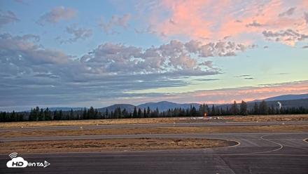 Truckee Tahoe Airport Live Webcam - Oct 5, 2026, 6:53am PDT