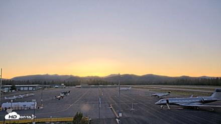 Truckee Tahoe Airport Live Webcam - Jun 6, 2026, 8:16pm PDT