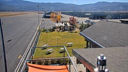 Truckee Tahoe Airport Live Webcam - Oct 28, 2025, 10:34am PDT