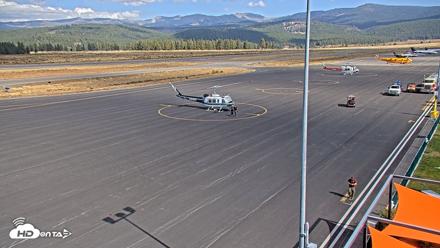 Truckee Tahoe Airport Live Webcam - Sep 17, 2026, 3:05pm PDT