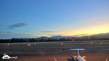 Truckee Tahoe Airport Live Webcam - Aug 27, 2026, 6:01am PDT