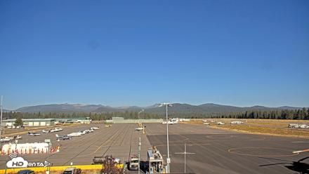Truckee Tahoe Airport Live Webcam - Sep 18, 2026, 8:49am PDT