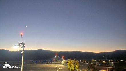 Truckee Tahoe Airport Live Webcam - Oct 8, 2026, 6:28am PDT