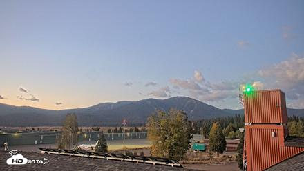 Truckee Tahoe Airport Live Webcam - Sep 17, 2026, 6:26am PDT