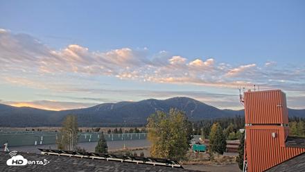 Truckee Tahoe Airport Live Webcam - Sep 15, 2026, 6:49am PDT