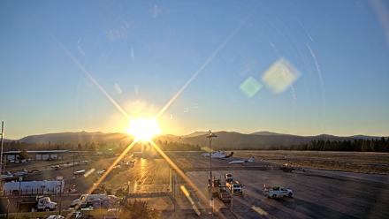 Truckee Tahoe Airport Live Webcam - Jul 17, 2025, 8:07pm PDT