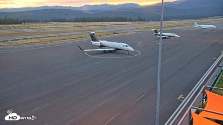 Truckee Tahoe Airport Live Webcam - Aug 21, 2026, 6:15am PDT