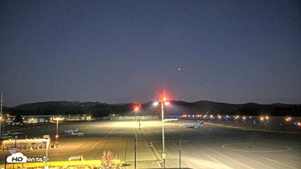 Truckee Tahoe Airport Live Webcam - Oct 19, 2026, 6:37am PDT