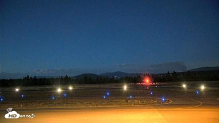 Truckee Tahoe Airport Live Webcam - Sep 16, 2026, 7:50pm PDT