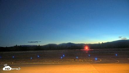 Truckee Tahoe Airport Live Webcam - Sep 13, 2026, 5:58am PDT
