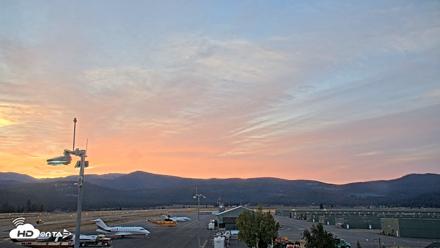 Truckee Tahoe Airport Live Webcam - Sep 20, 2026, 6:47am PDT