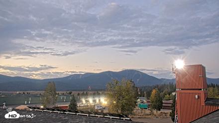 Truckee Tahoe Airport Live Webcam - Sep 21, 2026, 6:35am PDT