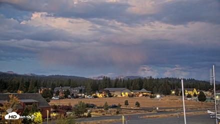 Truckee Tahoe Airport Live Webcam - Oct 5, 2026, 6:37am PDT