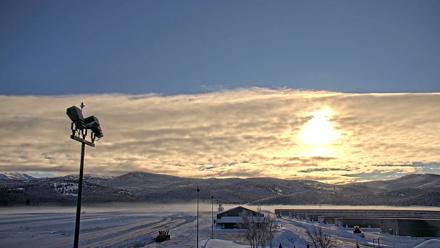 Truckee Tahoe Airport Live Webcam - Dec 27, 2025, 8:40am PST