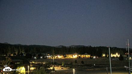 Truckee Tahoe Airport Live Webcam - Oct 1, 2026, 6:17am PDT