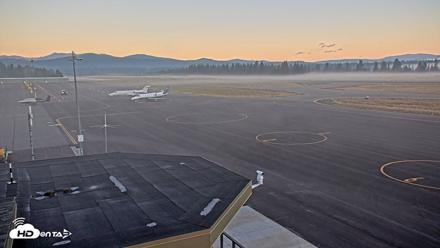 Truckee Tahoe Airport Live Webcam - Aug 29, 2026, 6:34am PDT