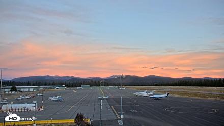 Truckee Tahoe Airport Live Webcam - Sep 27, 2026, 6:53am PDT