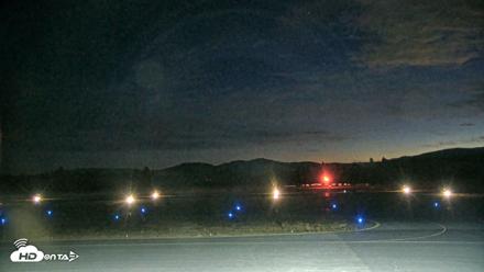 Truckee Tahoe Airport Live Webcam - Oct 4, 2026, 6:05am PDT