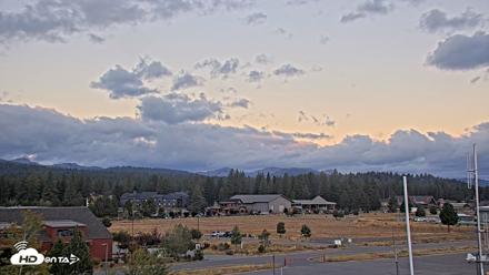 Truckee Tahoe Airport Live Webcam - Sep 5, 2026, 6:37am PDT