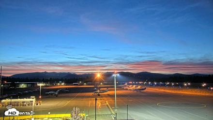 Truckee Tahoe Airport Live Webcam - Aug 20, 2026, 8:30pm PDT