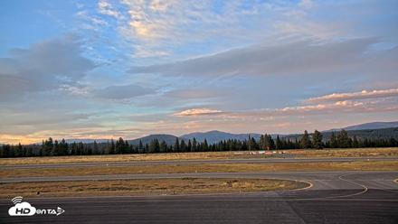 Truckee Tahoe Airport Live Webcam - Aug 21, 2026, 7:46pm PDT