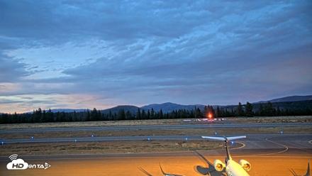 Truckee Tahoe Airport Live Webcam - Aug 27, 2026, 8:05pm PDT