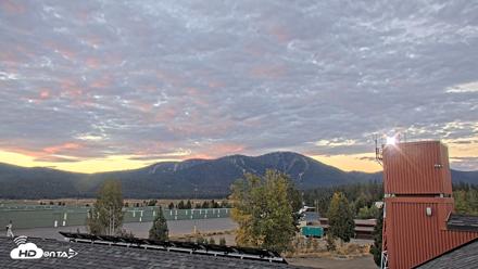Truckee Tahoe Airport Live Webcam - Sep 10, 2026, 6:36am PDT