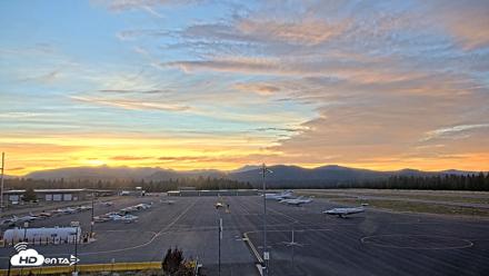 Truckee Tahoe Airport Live Webcam - Aug 23, 2026, 7:46pm PDT