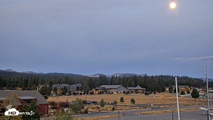 Truckee Tahoe Airport Live Webcam - Sep 27, 2026, 6:42am PDT