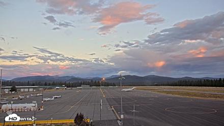 Truckee Tahoe Airport Live Webcam - Sep 10, 2026, 6:40am PDT