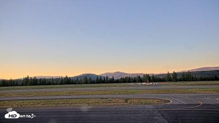 Truckee Tahoe Airport Live Webcam - Jun 6, 2026, 8:15pm PDT