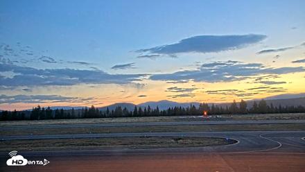 Truckee Tahoe Airport Live Webcam - Aug 11, 2026, 5:49am PDT