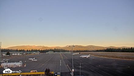Truckee Tahoe Airport Live Webcam - Oct 19, 2026, 7:38am PDT