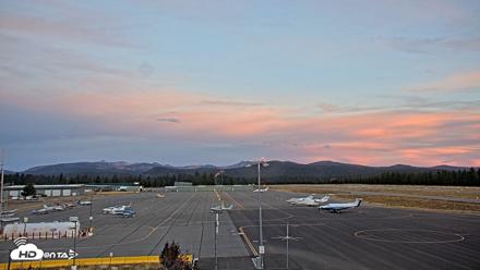 Truckee Tahoe Airport Live Webcam - Sep 27, 2026, 6:51am PDT