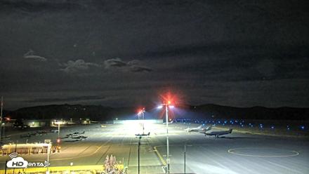 Truckee Tahoe Airport Live Webcam - Sep 27, 2026, 5:47am PDT