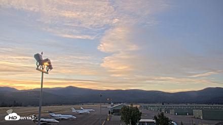 Truckee Tahoe Airport Live Webcam - Aug 19, 2026, 6:22am PDT